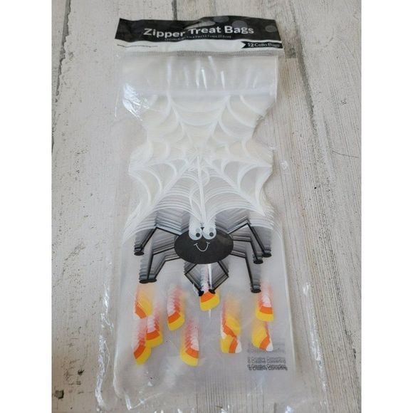 Spider web candy corn Halloween zipper bag treat - Picture 1 of 5